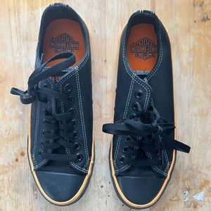 Harley Davison - Converse looking size 9.5 - Used